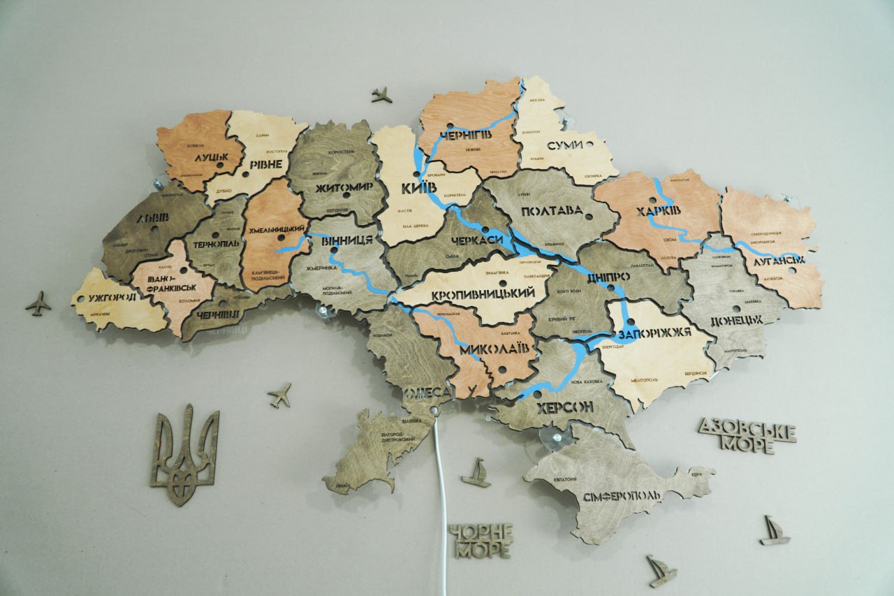 Mapa Ukrainy LED na szkle akrylowym z rzekami i podświetleniem między regionami kolor Warm