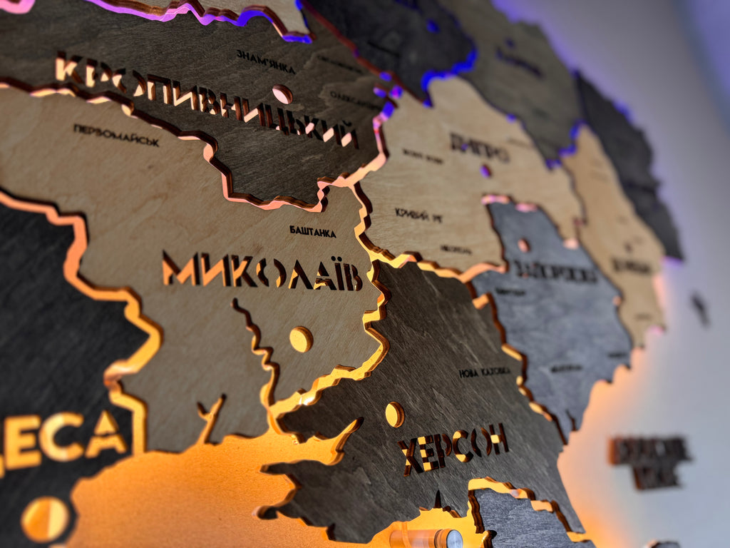 Mapa Ukrainy LED na szkle akrylowym z podświetleniem między regionami kolor Brut