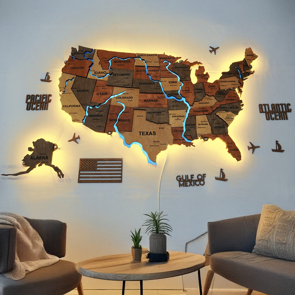 Drewniana mapa USA z LED i rzekami, kolor Warm