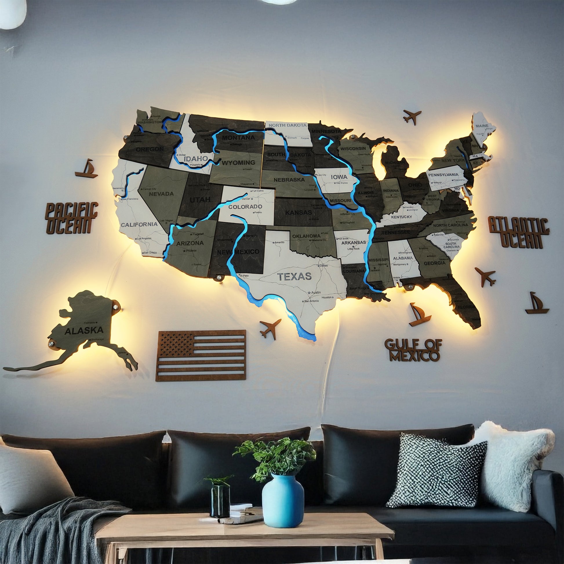 Drewniana mapa USA z LED i rzekami, kolor Czarno-bialy