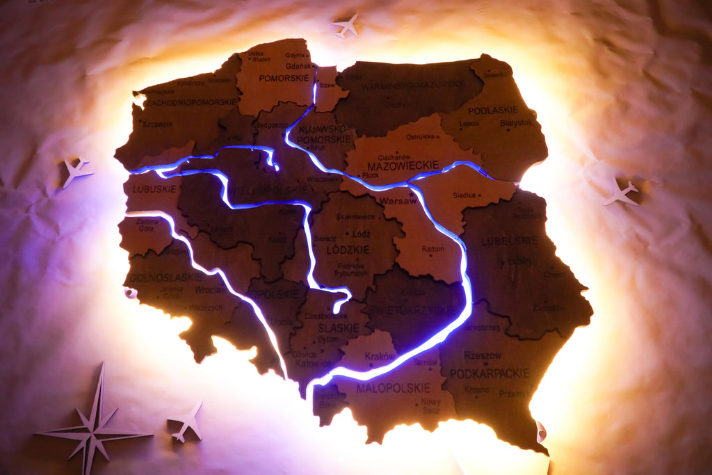 Drewniana wielowarstwowa mapa Polski z podswietlonymi rzekami, kolor Elis