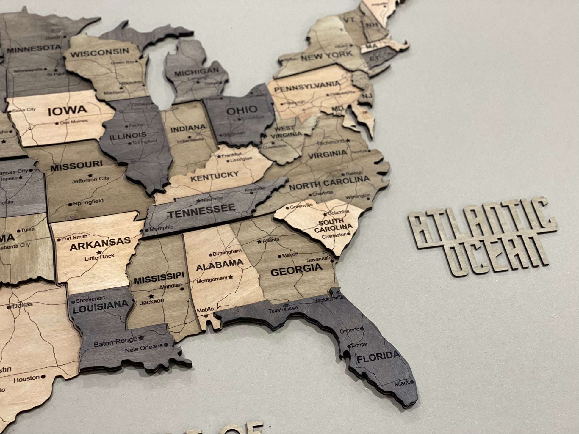 Drewniana mapa USA 3D, kolor Elis