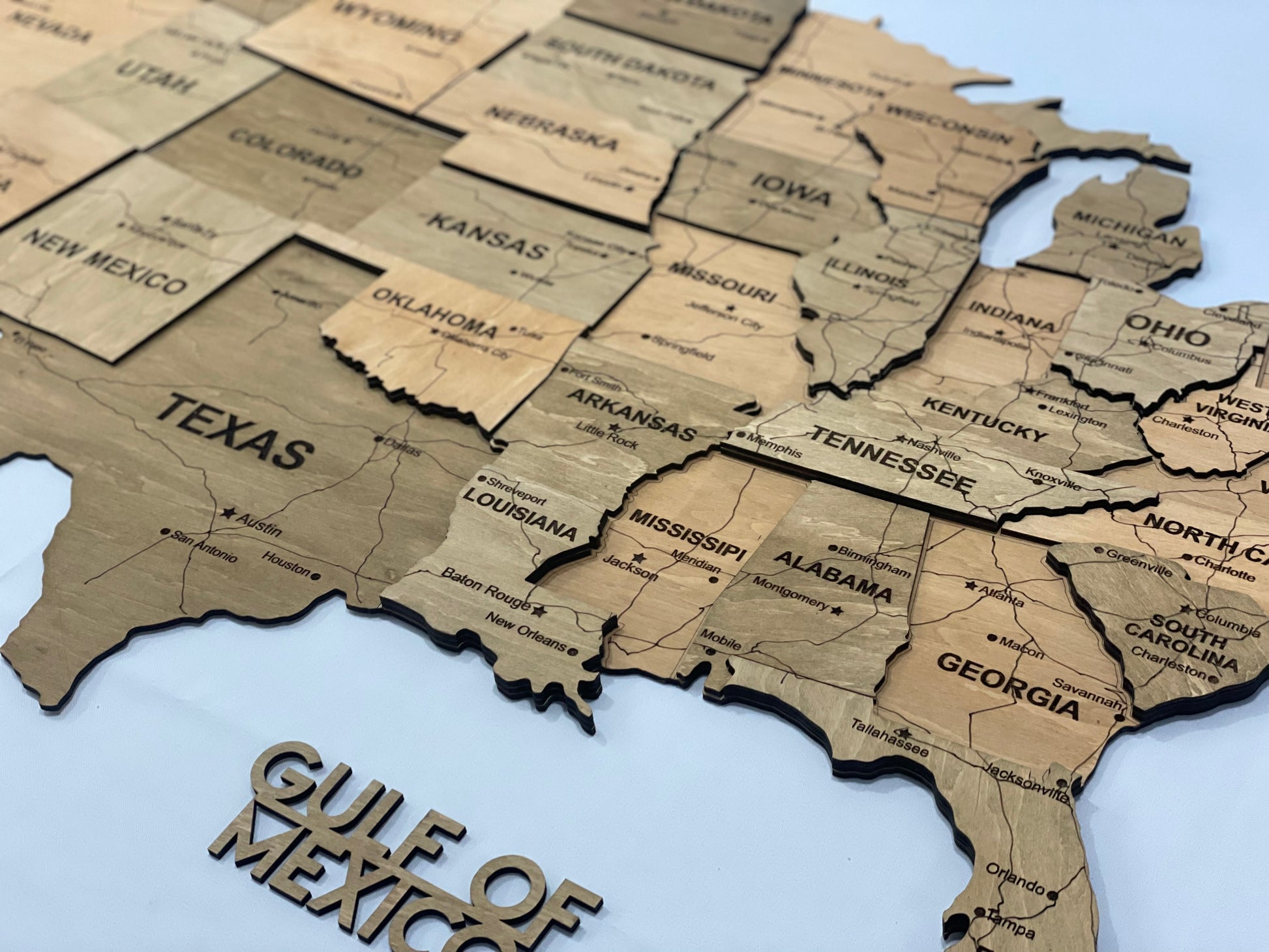 Drewniana mapa USA 3D, kolor Light Tree