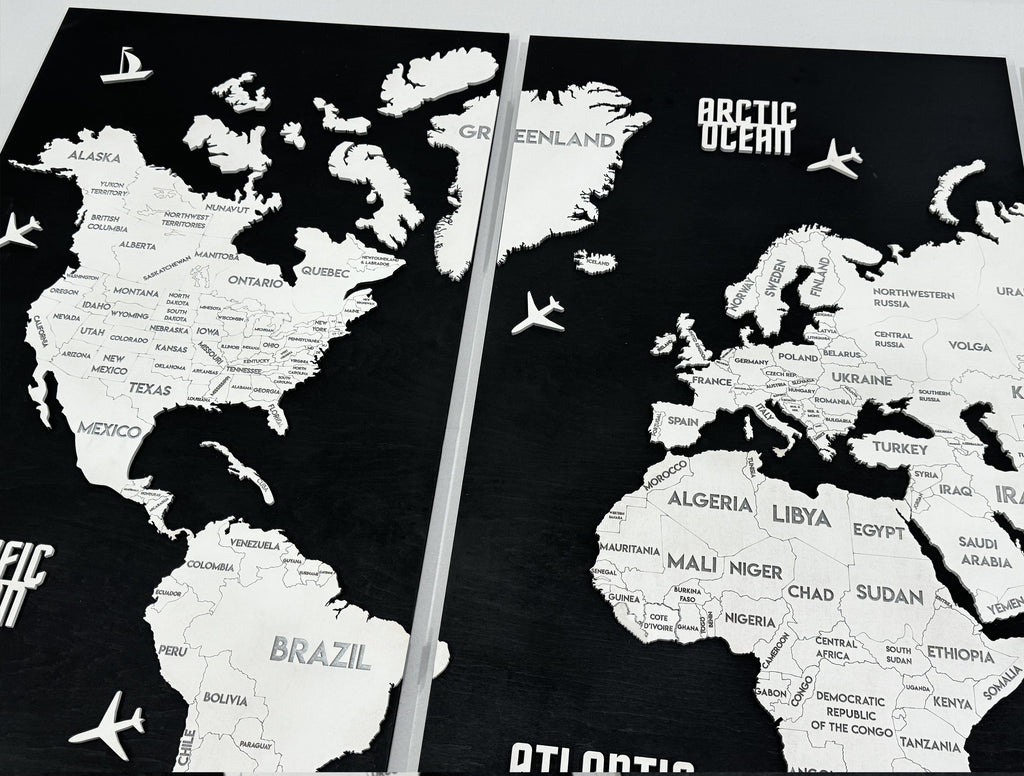 Panel 5 — Drewniana mapa świata na ścianę z oświetleniem LED