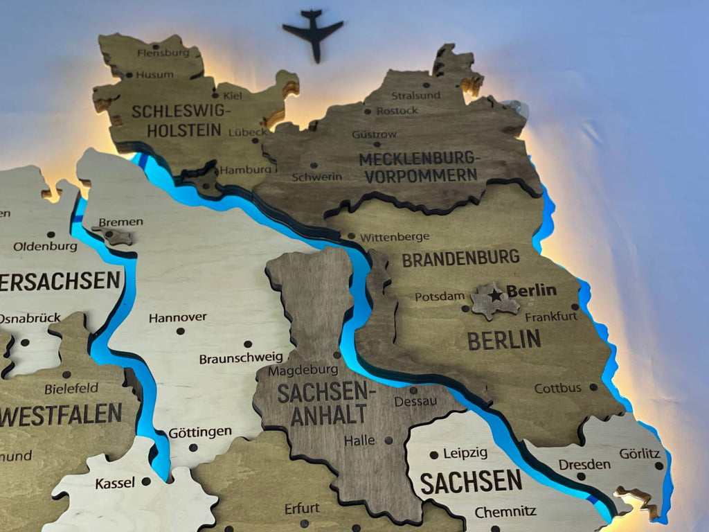 Akrylowa mapa Niemiec z rzekami kolor Wonder