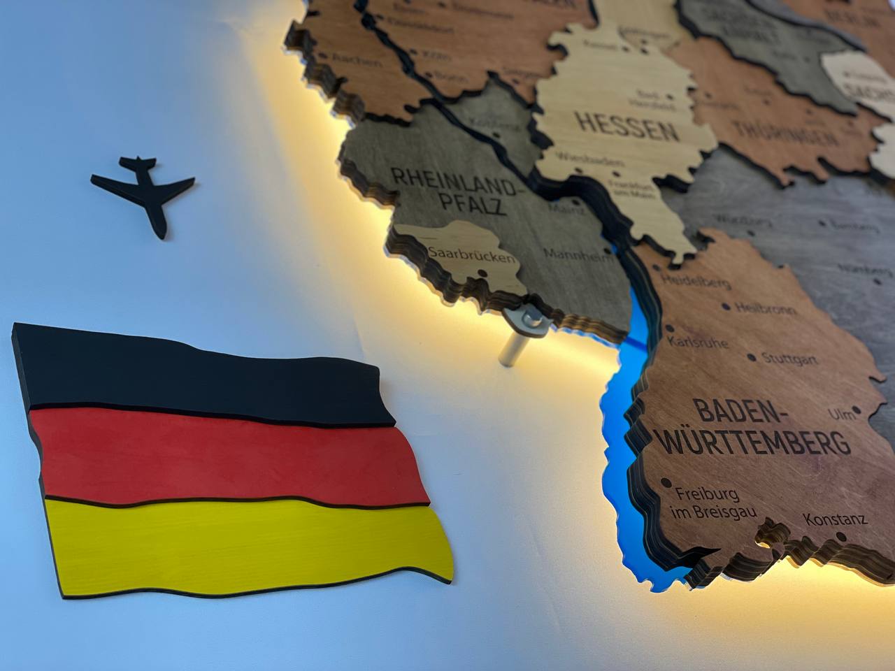 Akrylowa mapa Niemiec z rzekami kolor Warm