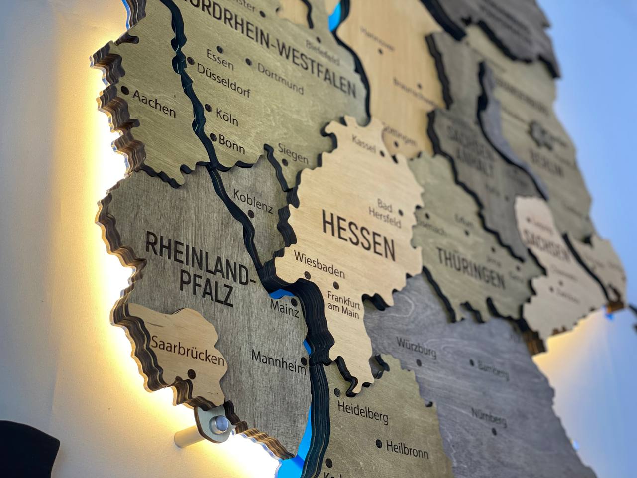 Akrylowa mapa Niemiec z rzekami kolor Elis
