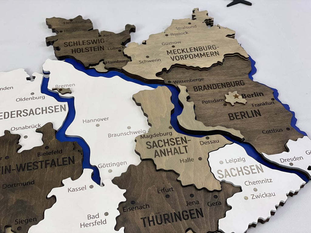 Mapa Niemiec z rzekami kolor Czarno-biały