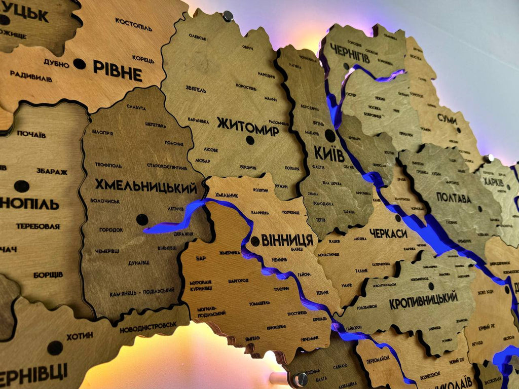 Szczegółowa wielowarstwowa mapa Ukrainy LED z podświetleniem rzek kolor Light Tree