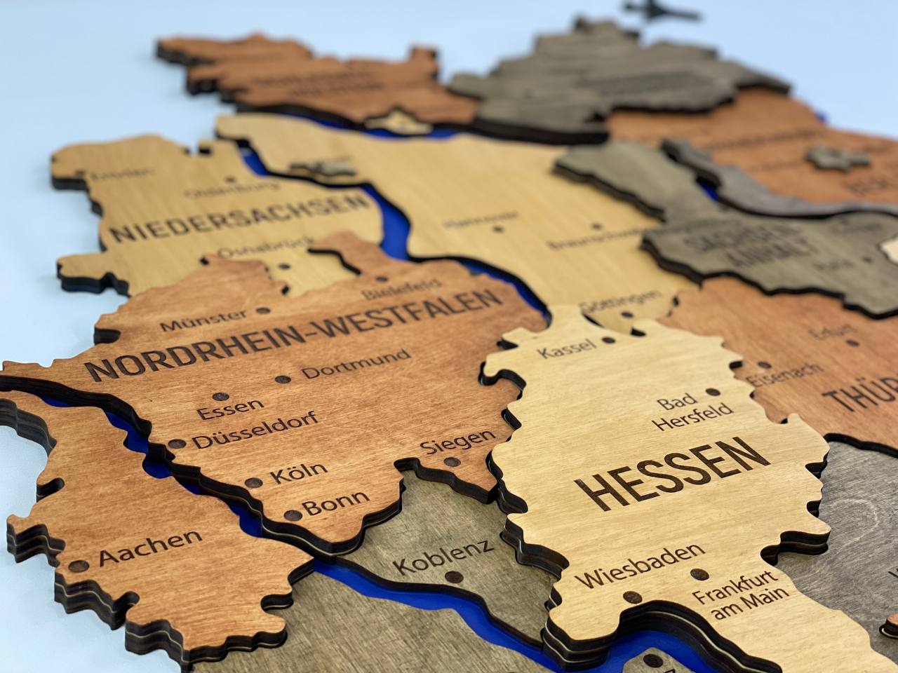Mapa Niemiec z rzekami kolor Warm