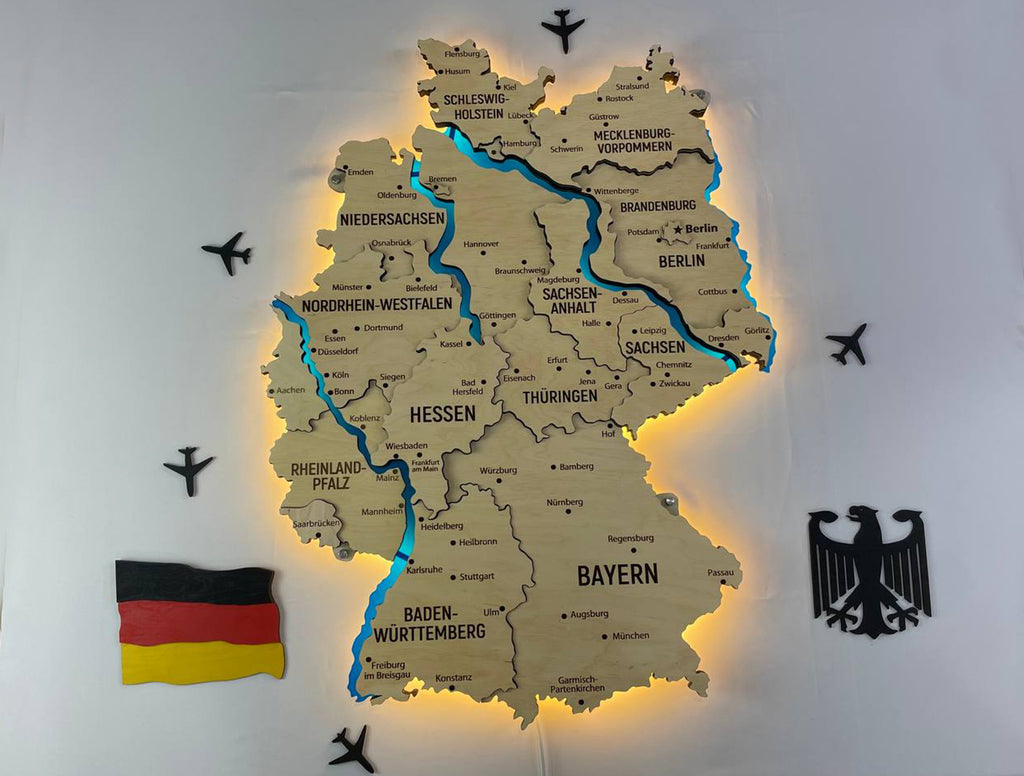 Akrylowa mapa Niemiec z rzekami kolor Natural