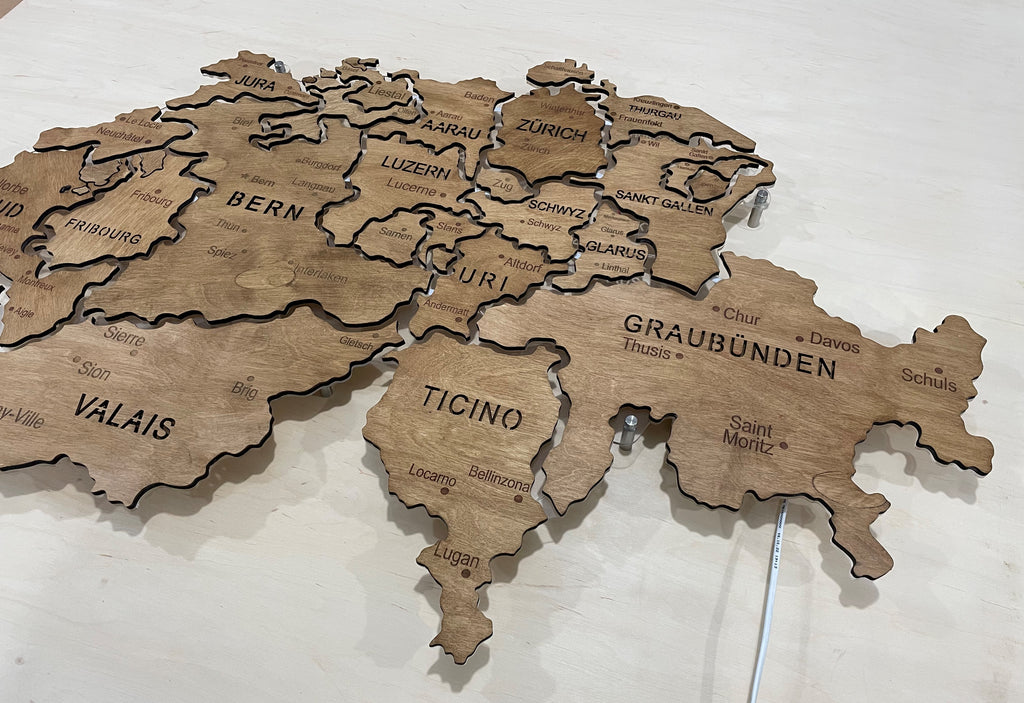 Mapa Szwajcarii LED na szkle akrylowym z podświetleniem między kantonami kolor Rosewood