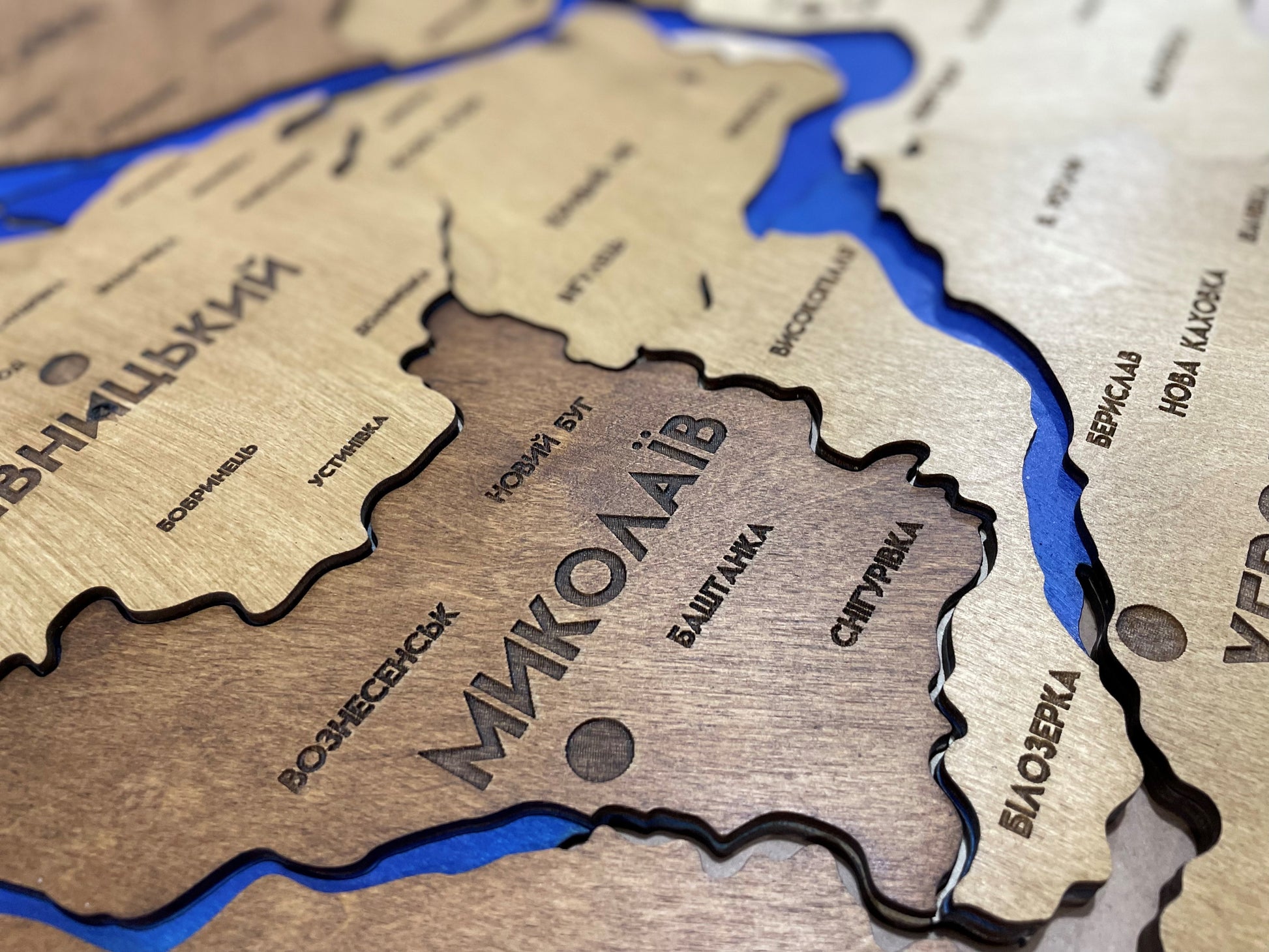Szczegółowa mapa 3D Ukrainy z rzekami paleta Oak