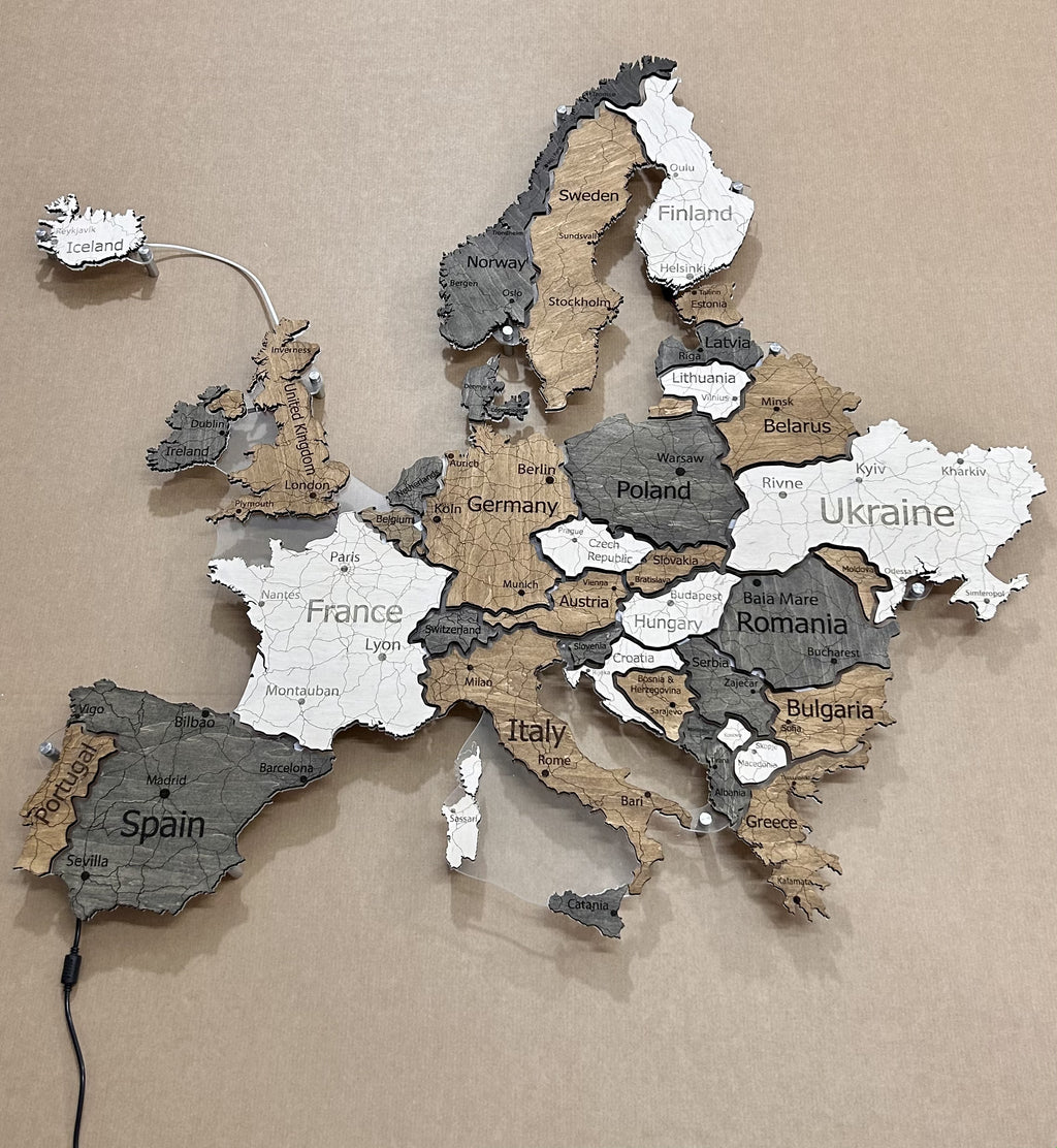 Mapa Europy LED na szkle akrylowym z podświetleniem między krajami kolor Wander