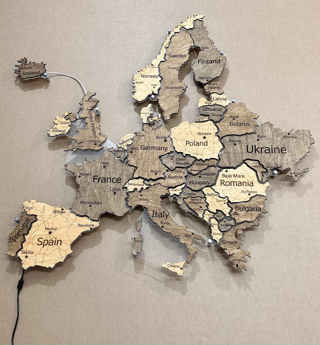 Mapa Europy LED na szkle akrylowym z podświetleniem między krajami kolor Nobel