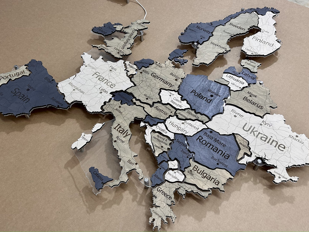 Mapa Europy LED na szkle akrylowym z podświetleniem między krajami kolor Deep