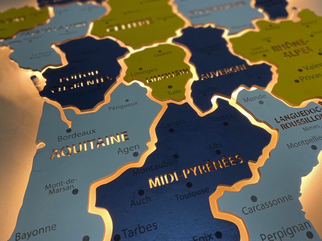Mapa Francji LED na szkle akrylowym z podświetleniem między regionami kolor Urban