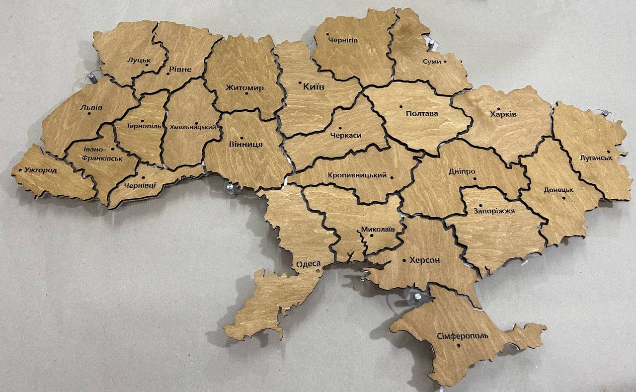 Mapa Ukrainy LED RGB na szkle akrylowym z podświetleniem między regionami kolor Nut